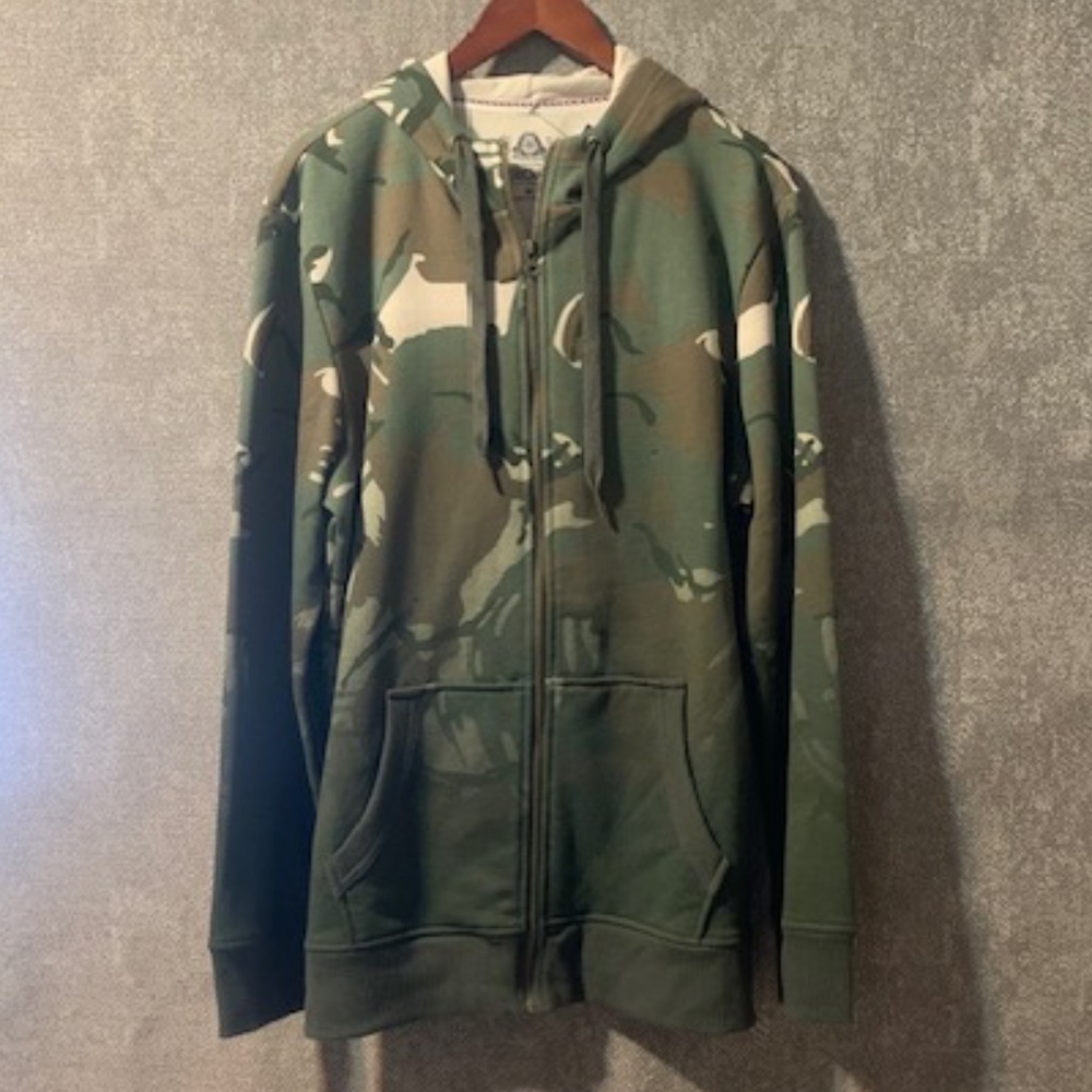 Camoflauge Hoody Sweatshirt - size Medium